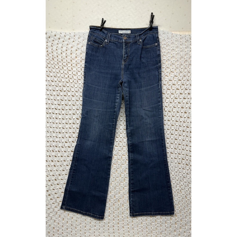 Levi's 548 Flare Jeans Women Sz 10 Medium Blue Denim Perfectly Slimming W30 L31